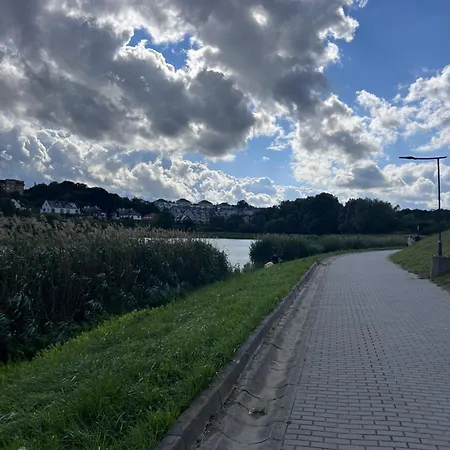 Apartament Mieszkanie 2-Pokojowe Z Parkingiem *